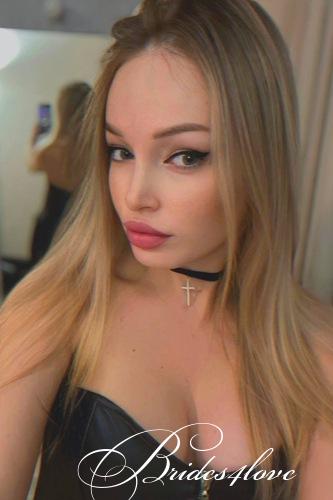 Yulia