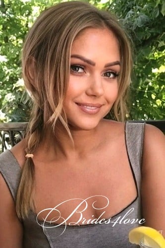 Maria