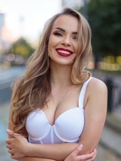 Larisa