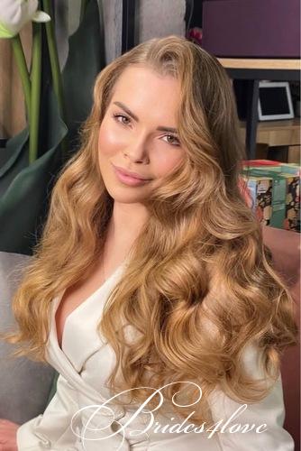 Larisa
