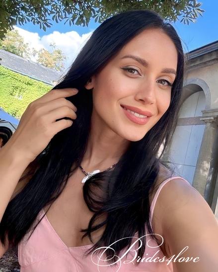Yanina