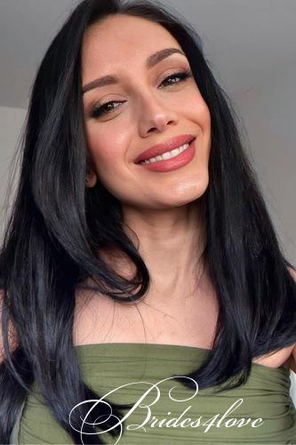 Yanina