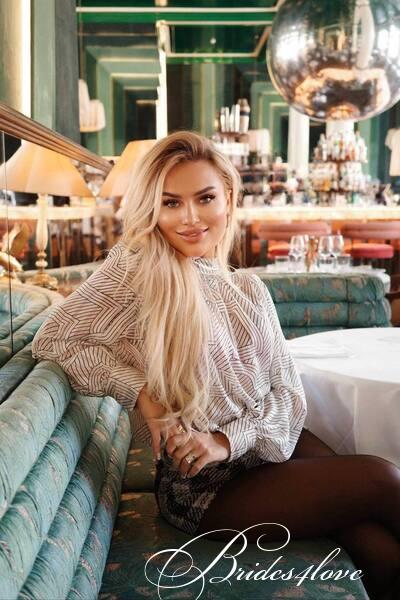 Elina
