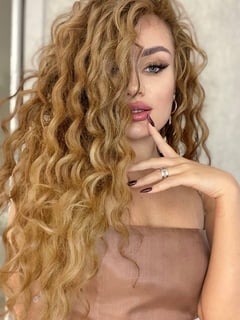 Elina