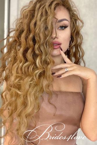 Elina